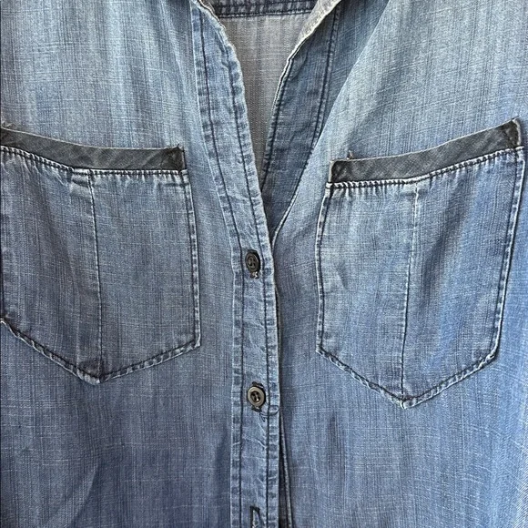 Bella Dahl 2 toned denim Shirt XS - Picture 4 of 5